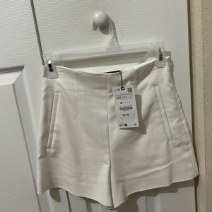 Zara short